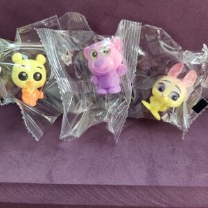 NIP Disney Doorables Spring Easter Pastel Winnie the Pooh, Lotso, Judy Hopps